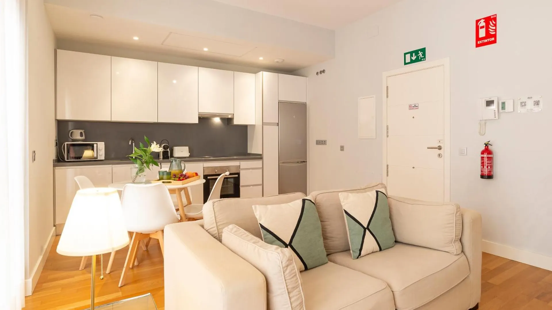 Souviron & Old Town By Ele Apartments Malaga