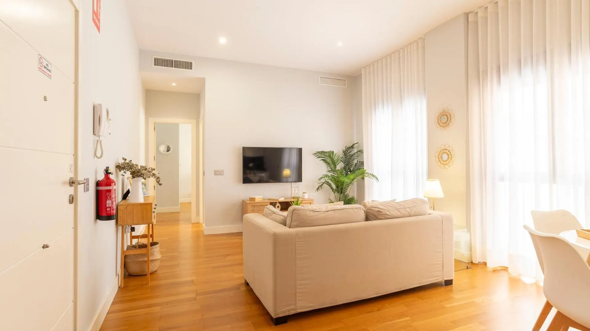 Souviron & Old Town By Ele Apartments Malaga