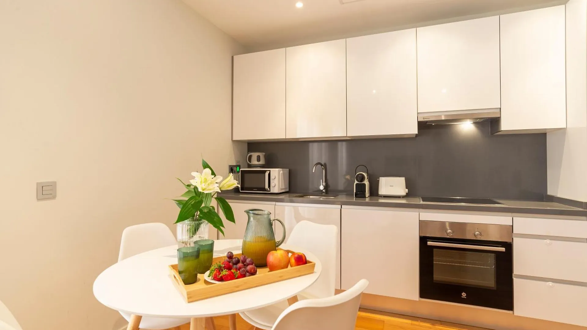 Souviron & Old Town By Ele Apartments Malaga