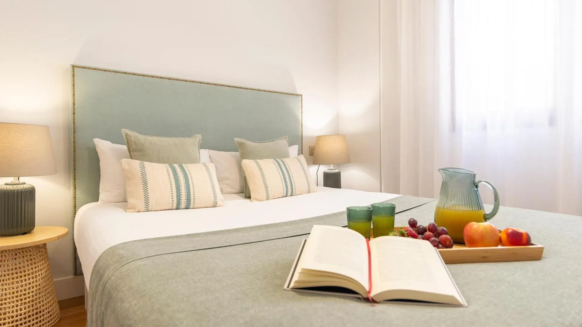 Souviron & Old Town By Ele Apartments Malaga Spain