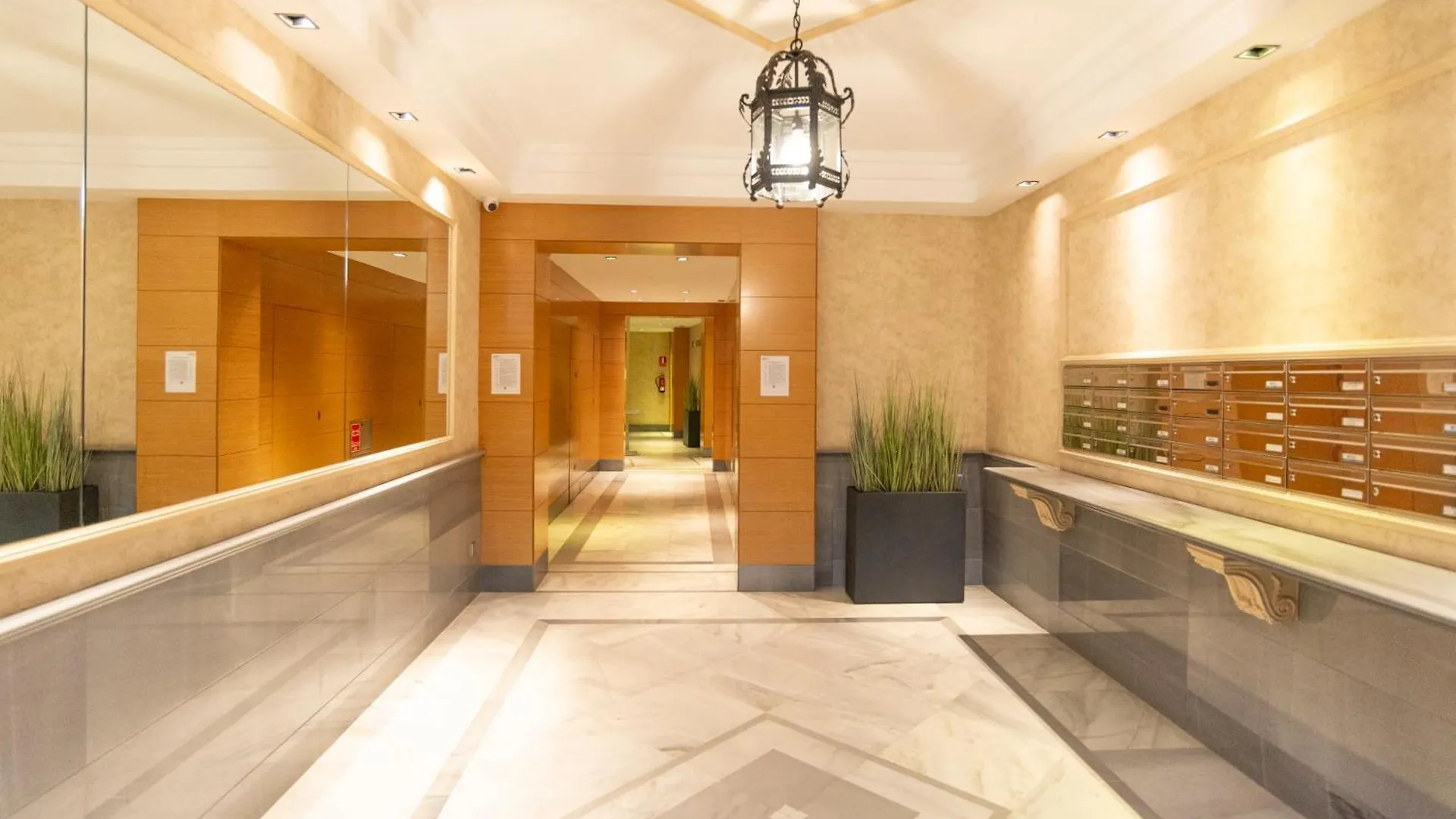 Souviron & Old Town By Ele Apartments Malaga Spain